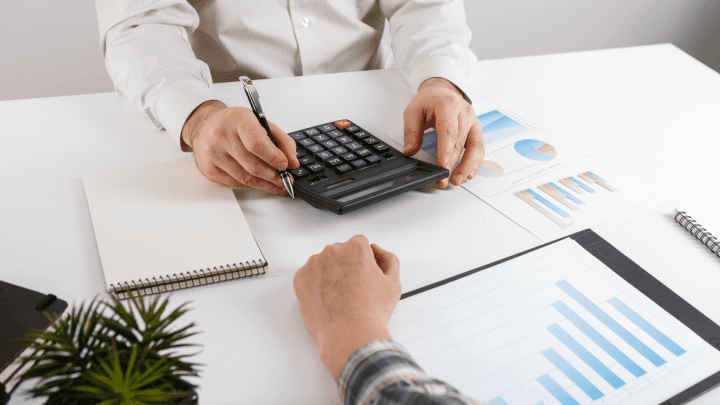 Menghitung Upah Lembur dengan Calculator Payroll Indonesia